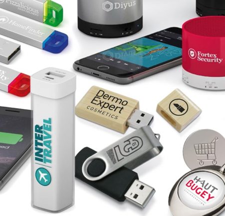 Clé USB, porte-cléf, chargeur... Enseignes 01 s'occupe de tous vos objets publicitaires